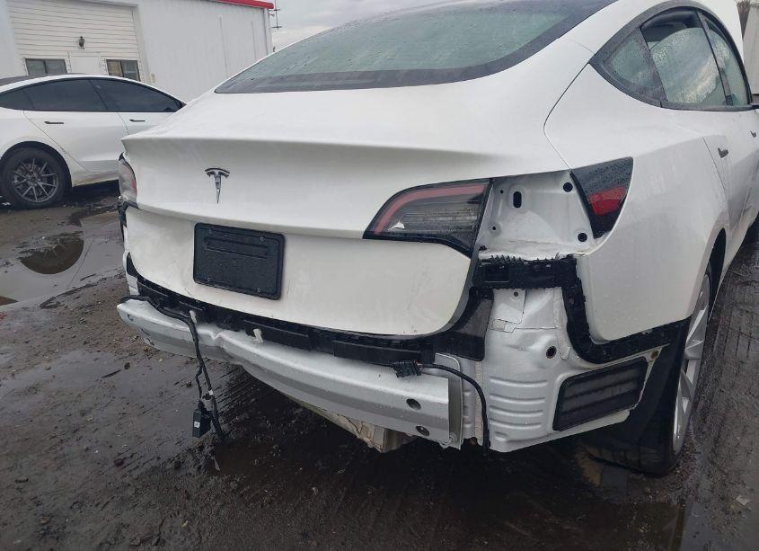 Photo 6 of 2023 Tesla Model 3 REAR-WHEEL DRIVE (VIN 5YJ3E1EA3PF563707)
