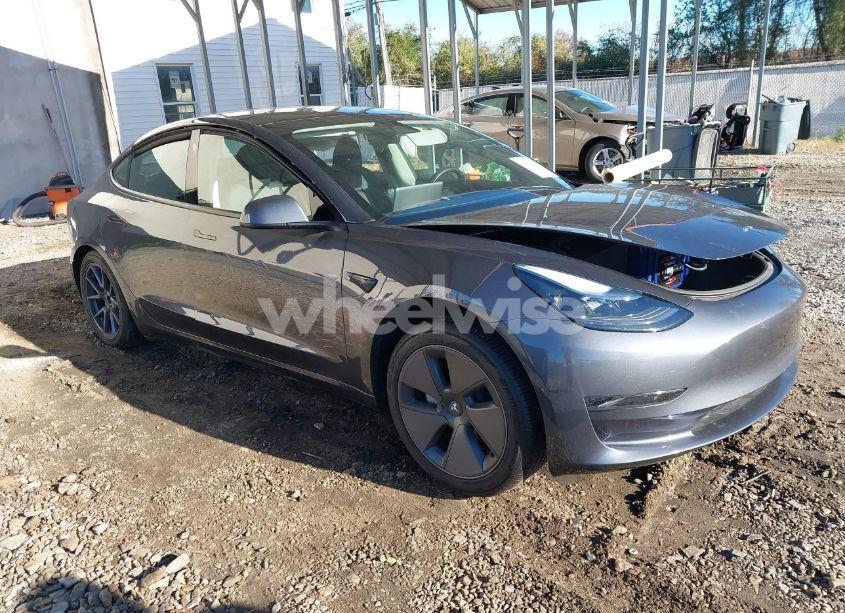 2023 Tesla Model 3 REAR-WHEEL DRIVE (VIN 5YJ3E1EA3PF673642) main photo