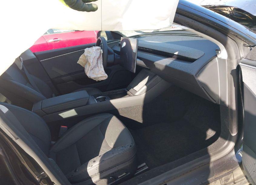 Photo 5 of 2024 Tesla Model 3 REAR-WHEEL DRIVE (VIN 5YJ3E1EA3RF843579)