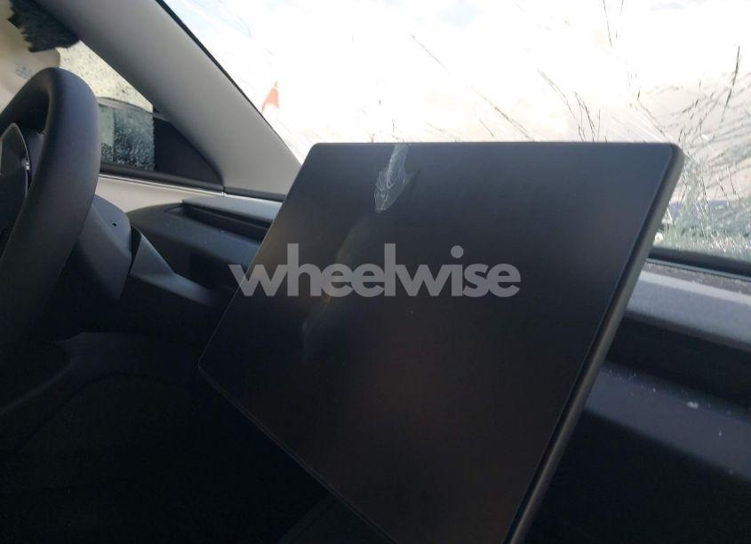 Photo 17 of 2024 Tesla Model 3 (VIN 5YJ3E1EA3RF865095)