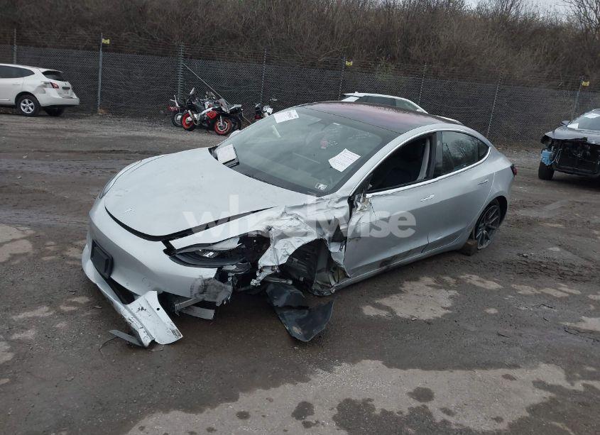 Photo 2 of 2018 Tesla Model 3 LONG RANGE/MID RANGE (VIN 5YJ3E1EA4JF019143)