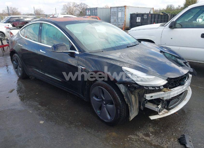 2018 Tesla Model 3 LONG RANGE/MID RANGE (VIN 5YJ3E1EA4JF021006) main photo