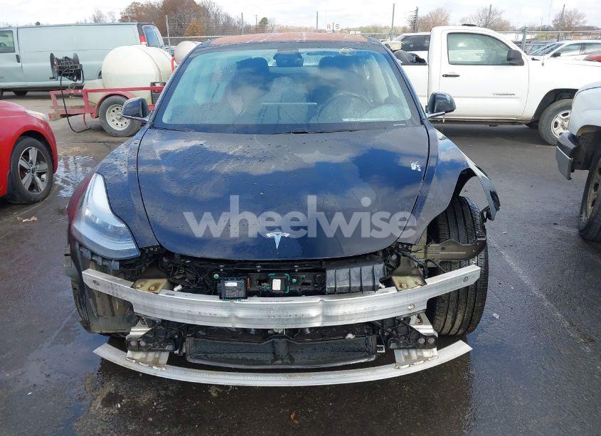 Photo 13 of 2018 Tesla Model 3 LONG RANGE/MID RANGE (VIN 5YJ3E1EA4JF021006)