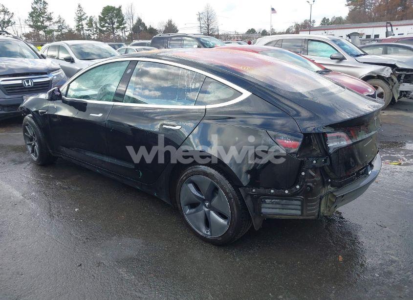 Photo 3 of 2018 Tesla Model 3 LONG RANGE/MID RANGE (VIN 5YJ3E1EA4JF021006)