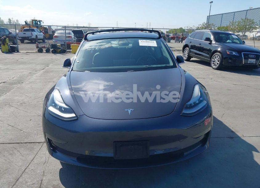 Photo 12 of 2018 Tesla Model 3 (VIN 5YJ3E1EA4JF024102)