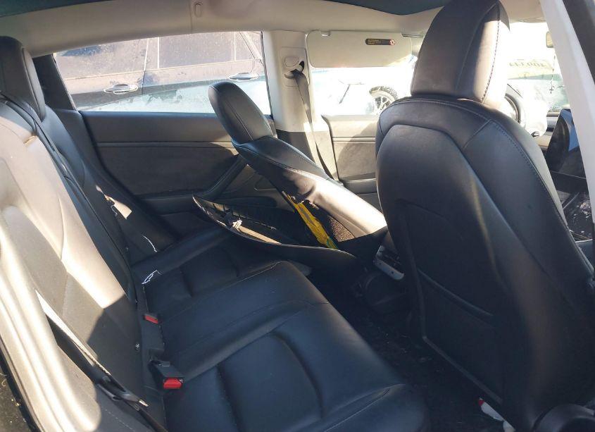 Photo 8 of 2018 Tesla Model 3 LONG RANGE/MID RANGE (VIN 5YJ3E1EA4JF036198)