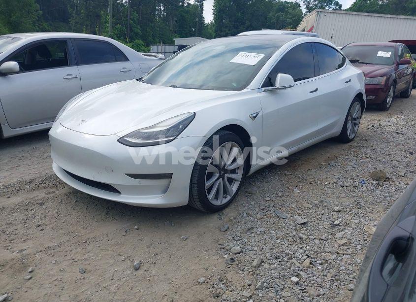 Photo 2 of 2018 Tesla Model 3 (VIN 5YJ3E1EA4JF164893)