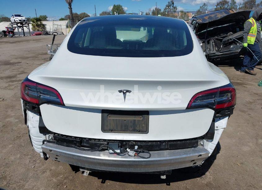 Photo 17 of 2020 Tesla Model 3 STANDARD RANGE PLUS REAR-WHEEL DRIVE/STANDARD RANGE REAR-WHEEL DRIVE (VIN 5YJ3E1EA4LF644967)