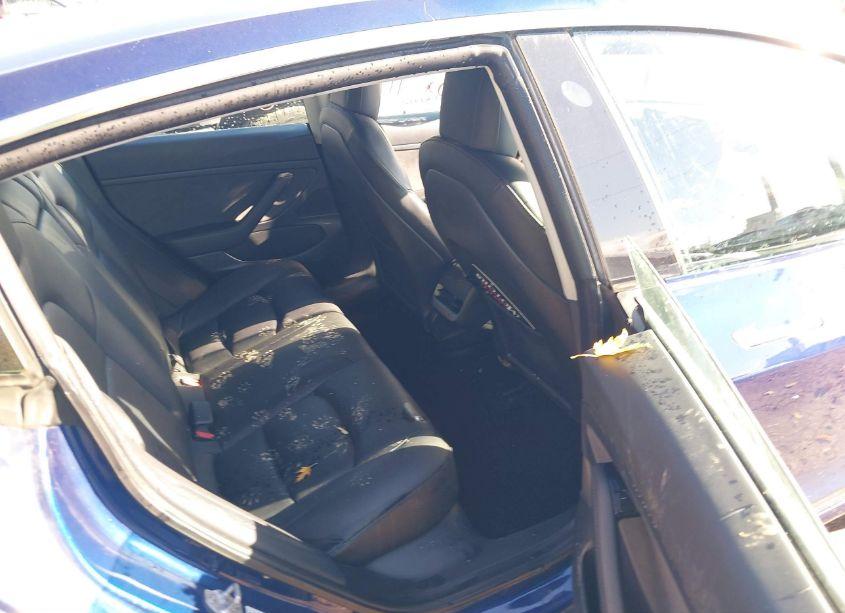 Photo 8 of 2020 Tesla Model 3 STANDARD RANGE PLUS REAR-WHEEL DRIVE/STANDARD RANGE REAR-WHEEL DRIVE (VIN 5YJ3E1EA4LF796943)