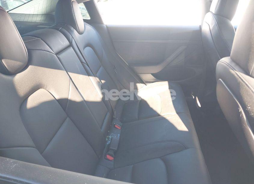 Photo 8 of 2020 Tesla Model 3 STANDARD RANGE PLUS REAR-WHEEL DRIVE/STANDARD RANGE REAR-WHEEL DRIVE (VIN 5YJ3E1EA4LF799941)