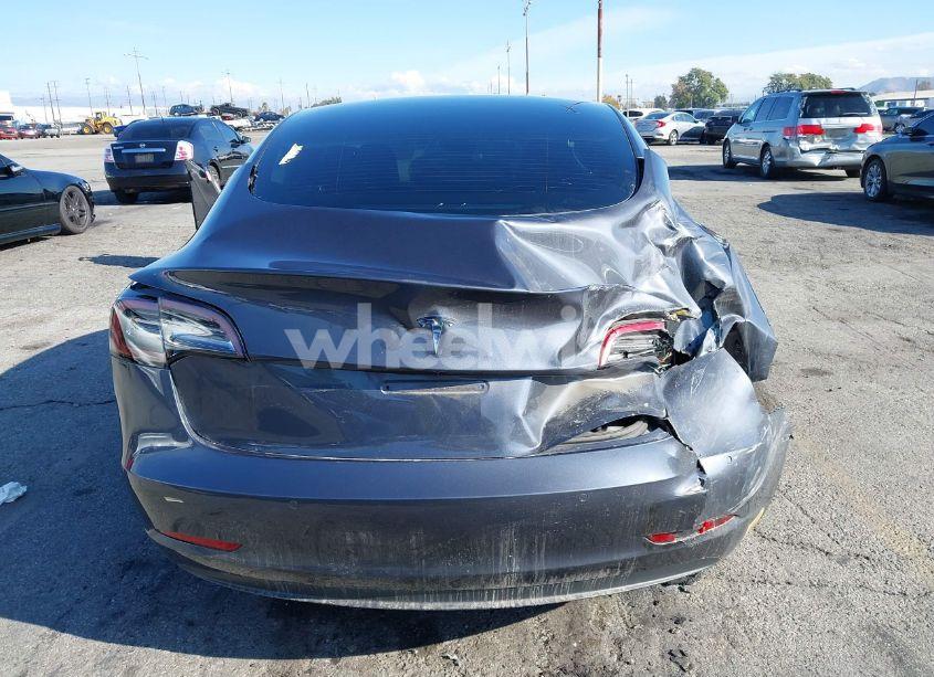 Photo 16 of 2022 Tesla Model 3 REAR-WHEEL DRIVE (VIN 5YJ3E1EA4NF148425)