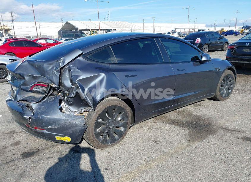 Photo 4 of 2022 Tesla Model 3 REAR-WHEEL DRIVE (VIN 5YJ3E1EA4NF148425)