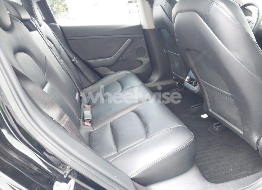 Photo 8 of 2022 Tesla Model 3 REAR-WHEEL DRIVE (VIN 5YJ3E1EA4NF302910)