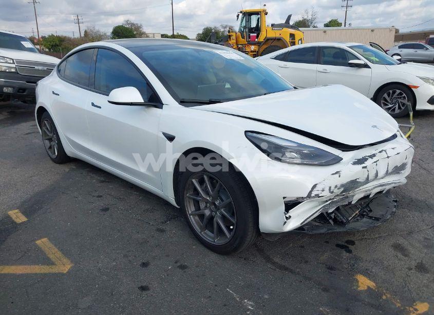 2022 Tesla Model 3 REAR-WHEEL DRIVE (VIN 5YJ3E1EA4NF323322) main photo