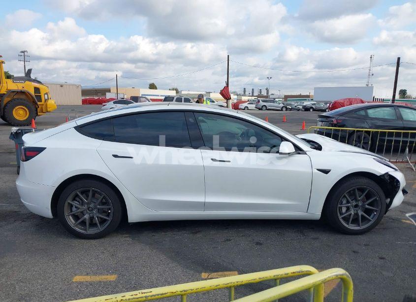 Photo 12 of 2022 Tesla Model 3 REAR-WHEEL DRIVE (VIN 5YJ3E1EA4NF323322)