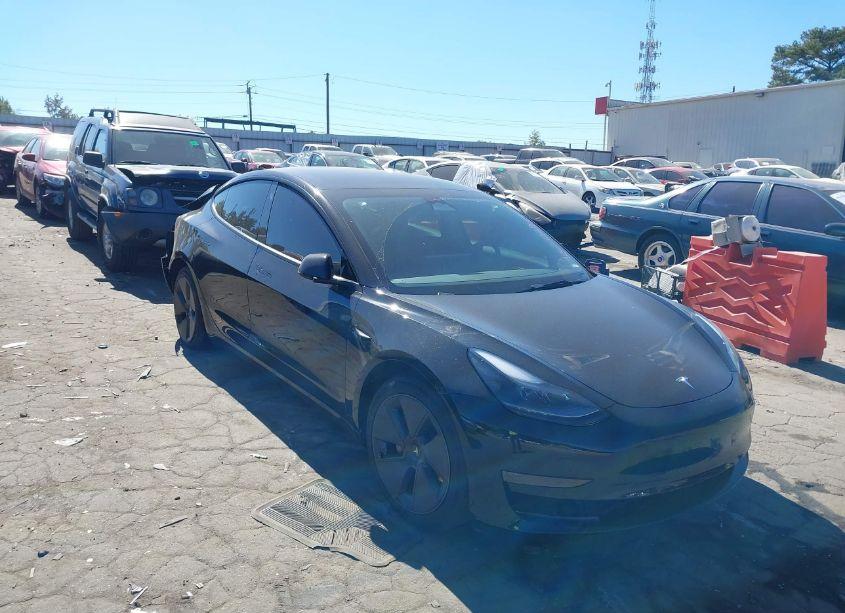 2022 Tesla Model 3 REAR-WHEEL DRIVE (VIN 5YJ3E1EA4NF338757) main photo