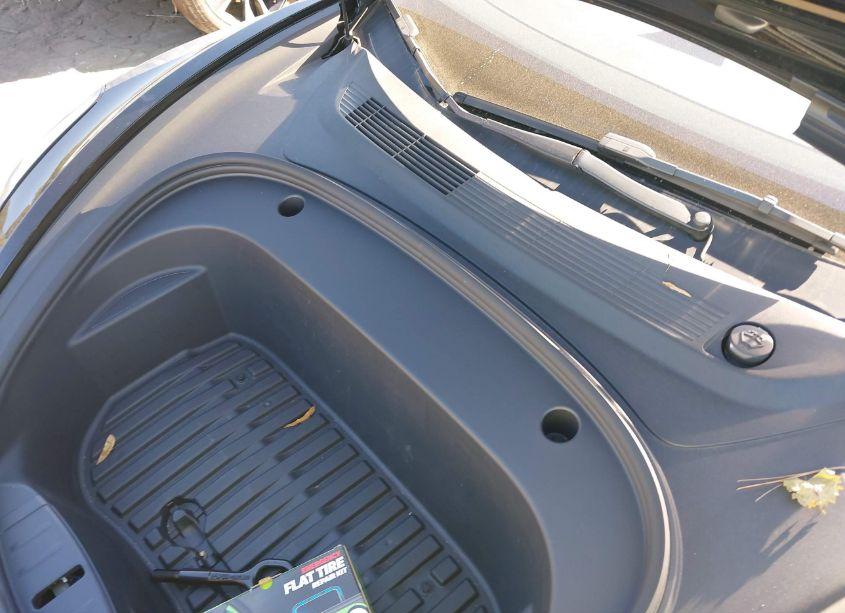 Photo 10 of 2022 Tesla Model 3 REAR-WHEEL DRIVE (VIN 5YJ3E1EA4NF338757)