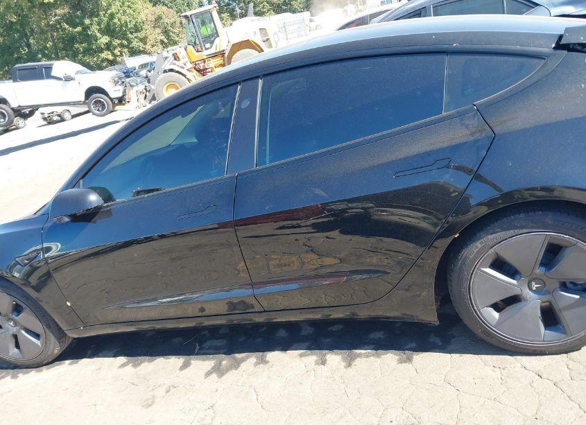 Photo 13 of 2022 Tesla Model 3 REAR-WHEEL DRIVE (VIN 5YJ3E1EA4NF338757)