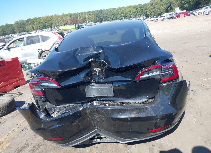 Photo 15 of 2022 Tesla Model 3 REAR-WHEEL DRIVE (VIN 5YJ3E1EA4NF338757)