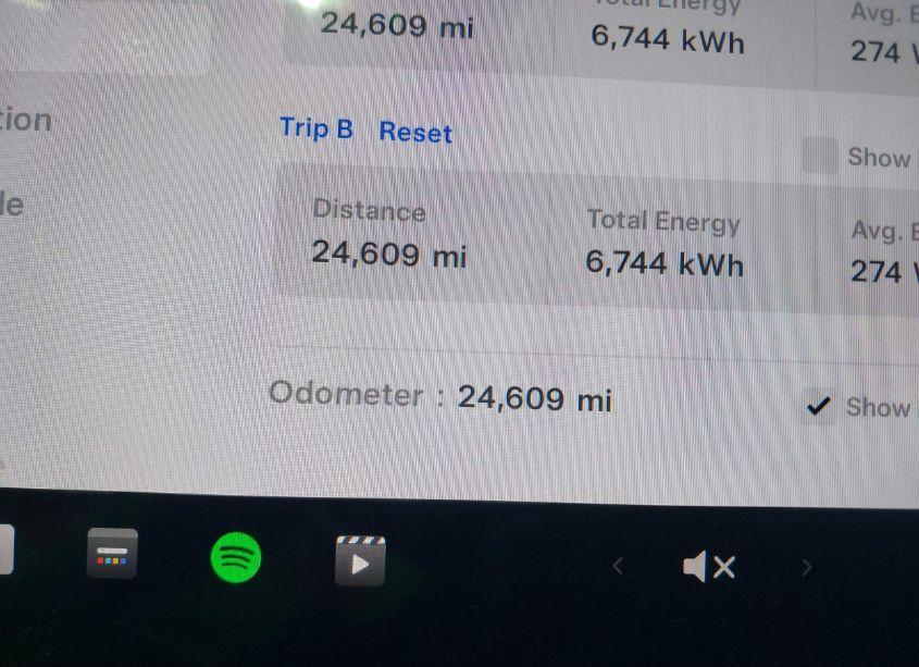 Photo 7 of 2022 Tesla Model 3 REAR-WHEEL DRIVE (VIN 5YJ3E1EA4NF338757)