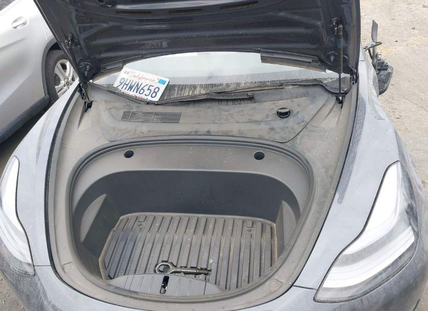 Photo 10 of 2023 Tesla Model 3 REAR-WHEEL DRIVE (VIN 5YJ3E1EA4PF638561)