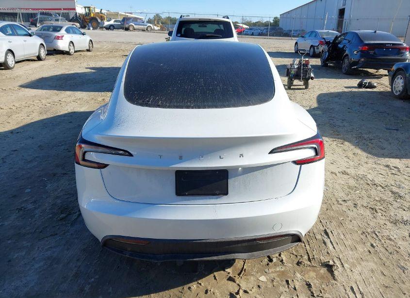Photo 16 of 2024 Tesla Model 3 REAR-WHEEL DRIVE (VIN 5YJ3E1EA4RF732586)