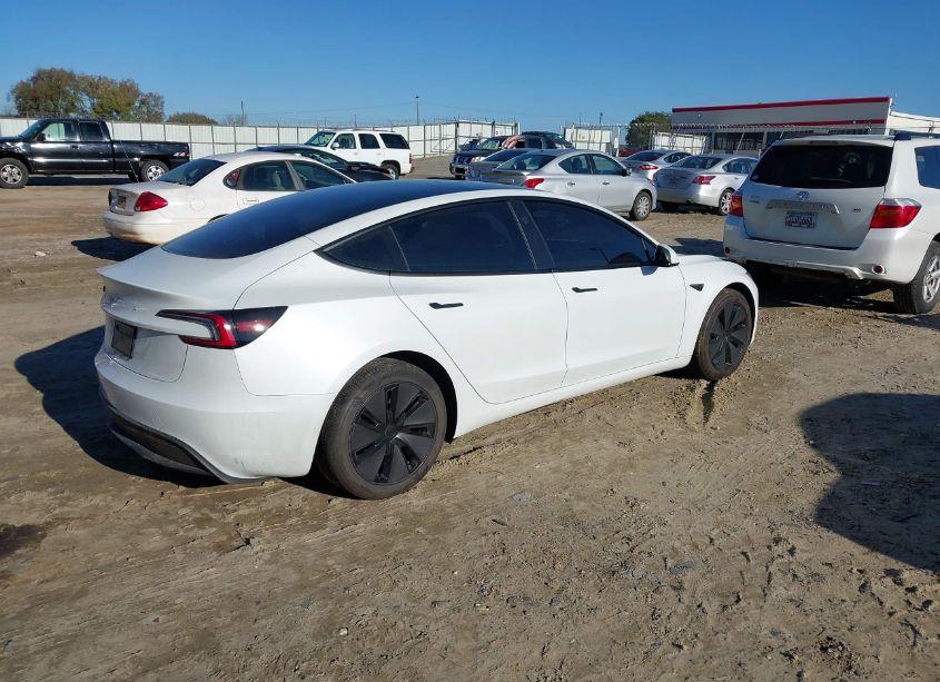 Photo 4 of 2024 Tesla Model 3 REAR-WHEEL DRIVE (VIN 5YJ3E1EA4RF732586)