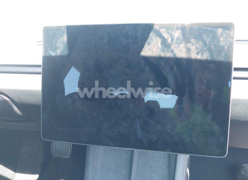 Photo 16 of 2024 Tesla Model 3 LONG RANGE DUAL MOTOR ALL-WHEEL DRIVE/REAR-WHEEL DRIVE (VIN 5YJ3E1EA4RF735729)