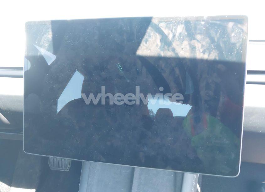 Photo 18 of 2024 Tesla Model 3 LONG RANGE DUAL MOTOR ALL-WHEEL DRIVE/REAR-WHEEL DRIVE (VIN 5YJ3E1EA4RF735729)