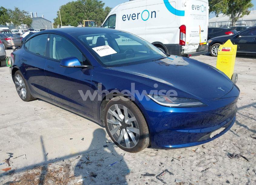 2024 Tesla Model 3 LONG RANGE DUAL MOTOR ALL-WHEEL DRIVE/REAR-WHEEL DRIVE (VIN 5YJ3E1EA4RF751347) main photo