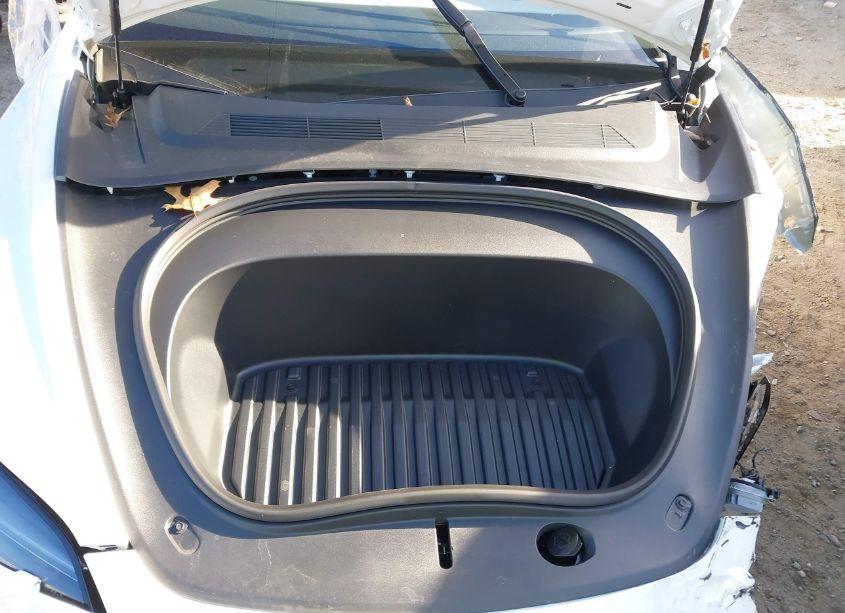 Photo 10 of 2024 Tesla Model 3 REAR-WHEEL DRIVE (VIN 5YJ3E1EA4RF849567)