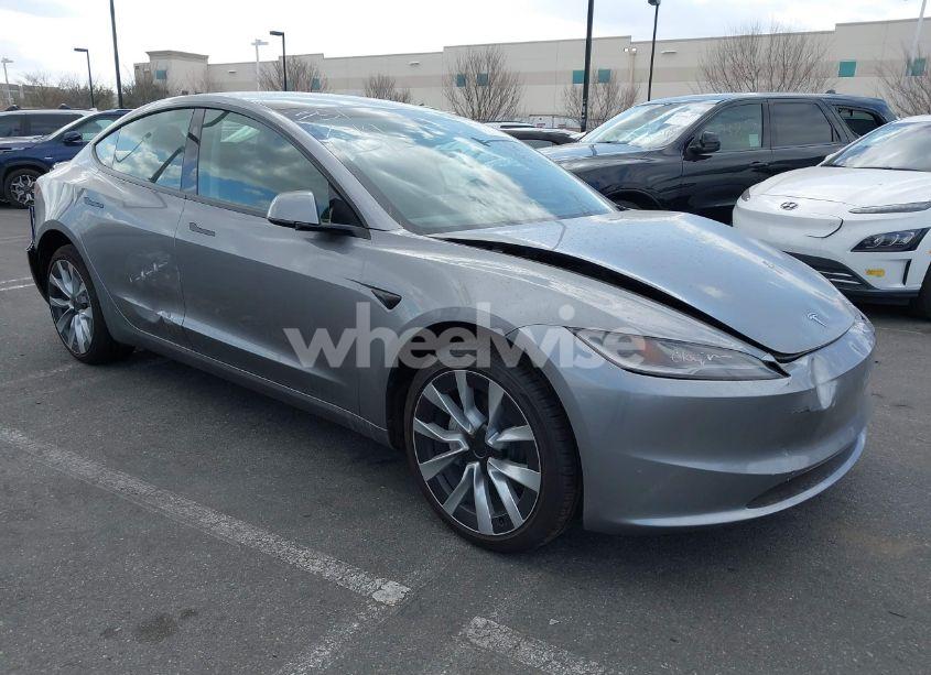 2024 Tesla Model 3 LONG RANGE DUAL MOTOR ALL-WHEEL DRIVE/REAR-WHEEL DRIVE (VIN 5YJ3E1EA4RF872105) main photo