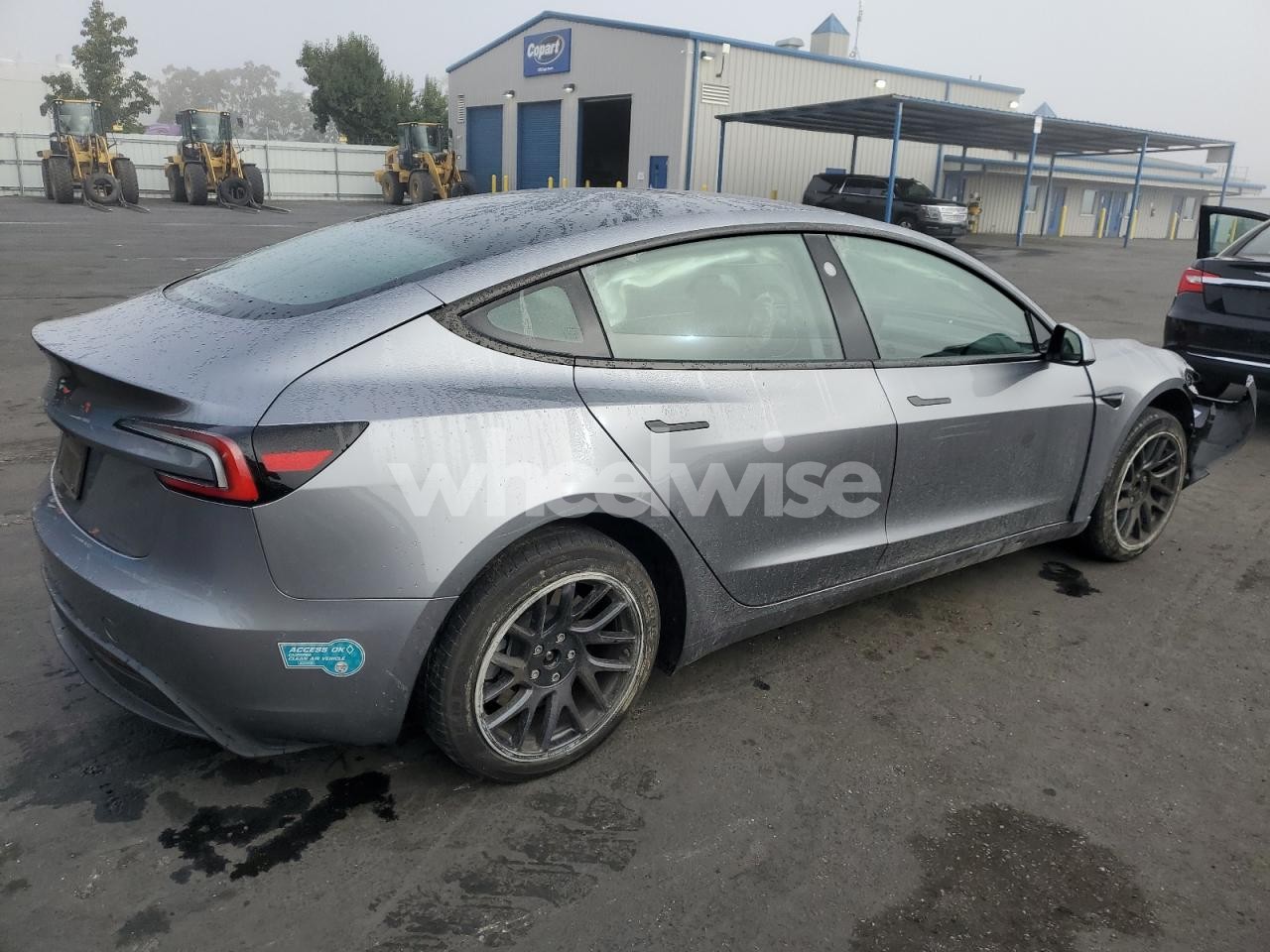 Photo 3 of 2025 TESLA MODEL 3 (VIN 5YJ3E1EA4SF005390)