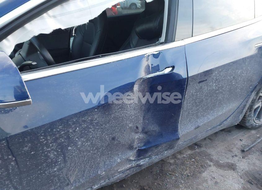 Photo 18 of 2018 Tesla Model 3 LONG RANGE/MID RANGE (VIN 5YJ3E1EA5JF027056)