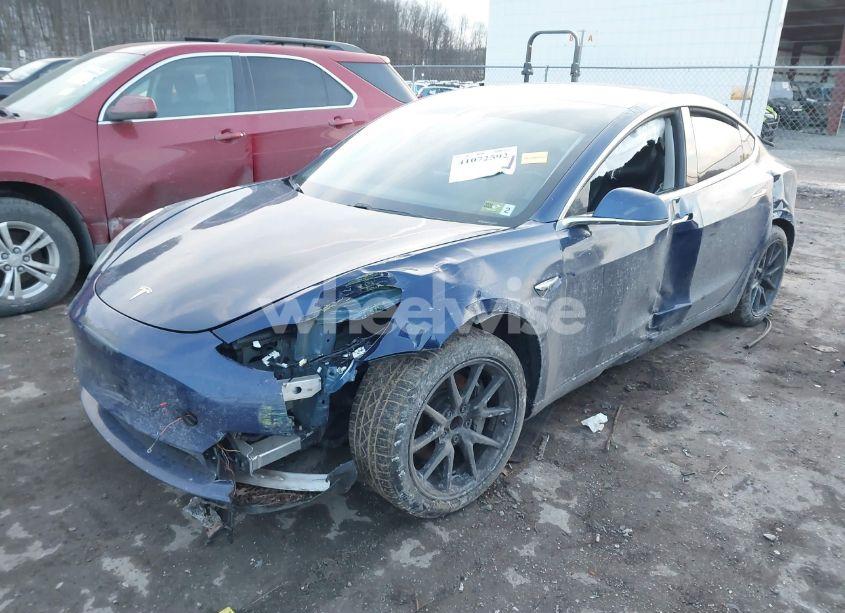 Photo 2 of 2018 Tesla Model 3 LONG RANGE/MID RANGE (VIN 5YJ3E1EA5JF027056)