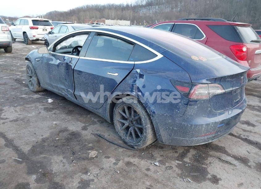 Photo 3 of 2018 Tesla Model 3 LONG RANGE/MID RANGE (VIN 5YJ3E1EA5JF027056)