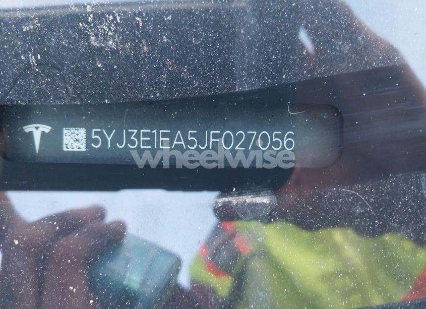 Photo 9 of 2018 Tesla Model 3 LONG RANGE/MID RANGE (VIN 5YJ3E1EA5JF027056)