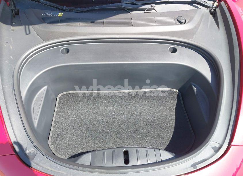 Photo 10 of 2018 Tesla Model 3 (VIN 5YJ3E1EA5JF039997)