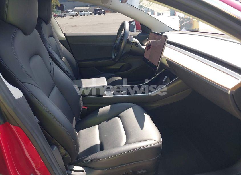 Photo 5 of 2018 Tesla Model 3 (VIN 5YJ3E1EA5JF039997)