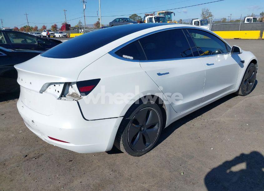 Photo 4 of 2018 Tesla Model 3 LONG RANGE/MID RANGE (VIN 5YJ3E1EA5JF048053)