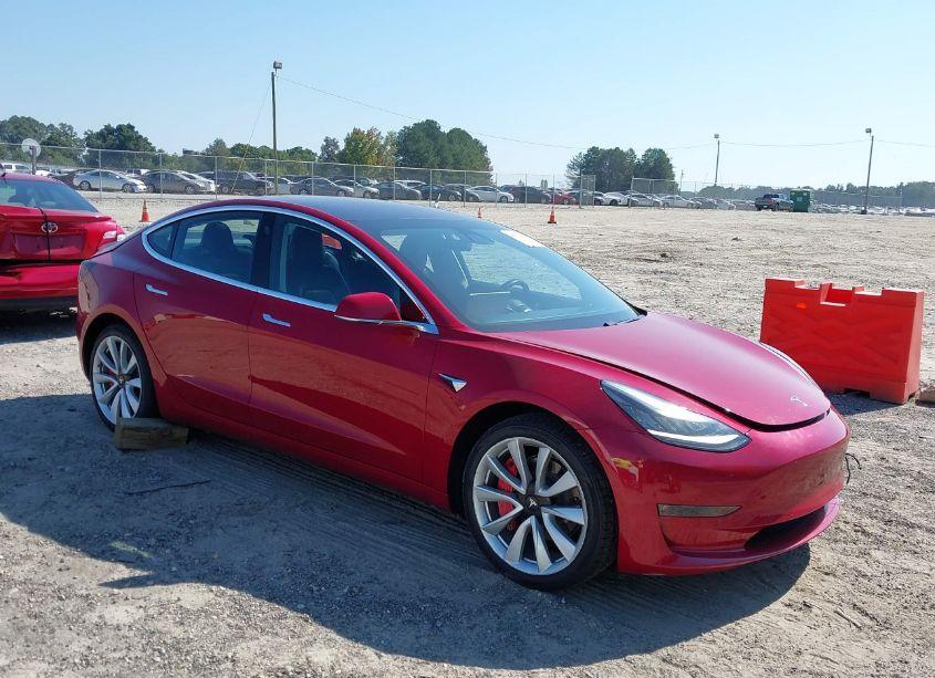 2018 Tesla Model 3 LONG RANGE/MID RANGE (VIN 5YJ3E1EA5JF052524) main photo