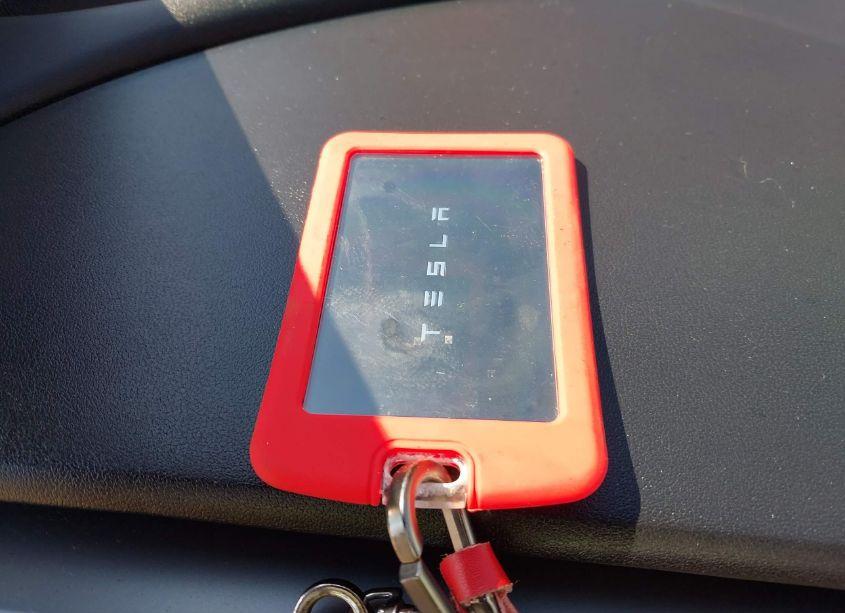 Photo 11 of 2018 Tesla Model 3 LONG RANGE/MID RANGE (VIN 5YJ3E1EA5JF052524)