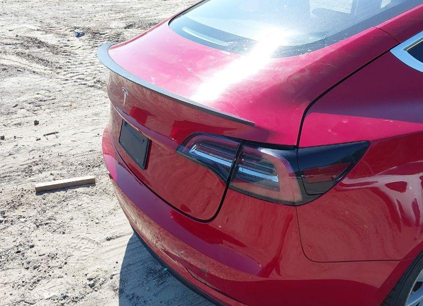 Photo 20 of 2018 Tesla Model 3 LONG RANGE/MID RANGE (VIN 5YJ3E1EA5JF052524)