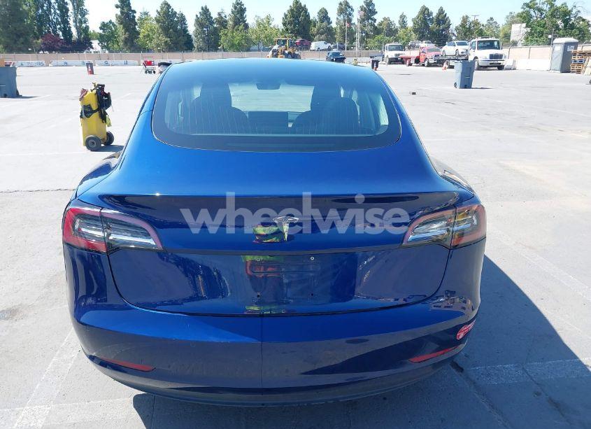 Photo 16 of 2018 Tesla Model 3 (VIN 5YJ3E1EA5JF076614)