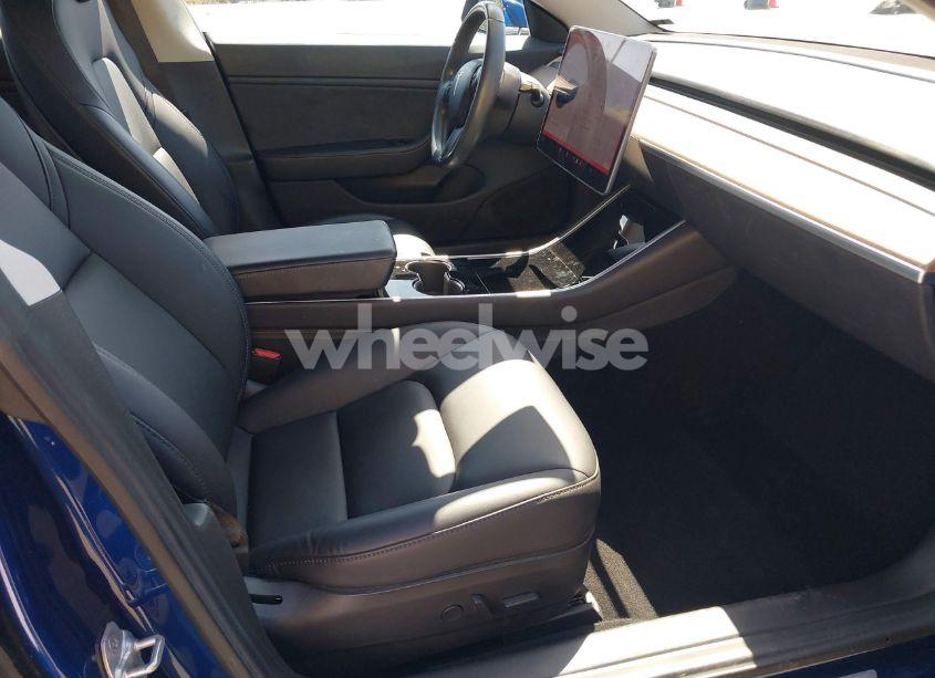 Photo 5 of 2018 Tesla Model 3 (VIN 5YJ3E1EA5JF076614)