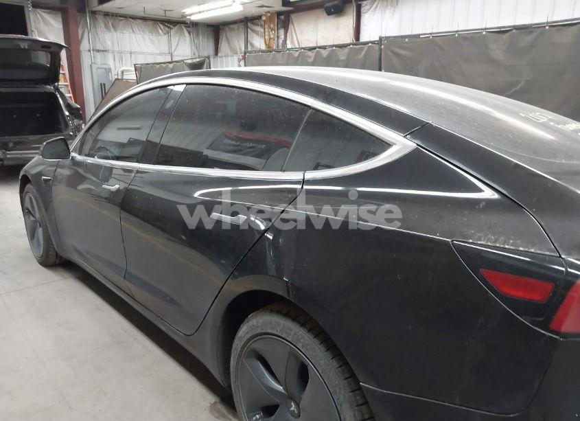 Photo 13 of 2020 Tesla Model 3 STANDARD RANGE PLUS REAR-WHEEL DRIVE/STANDARD RANGE REAR-WHEEL DRIVE (VIN 5YJ3E1EA5LF609287)