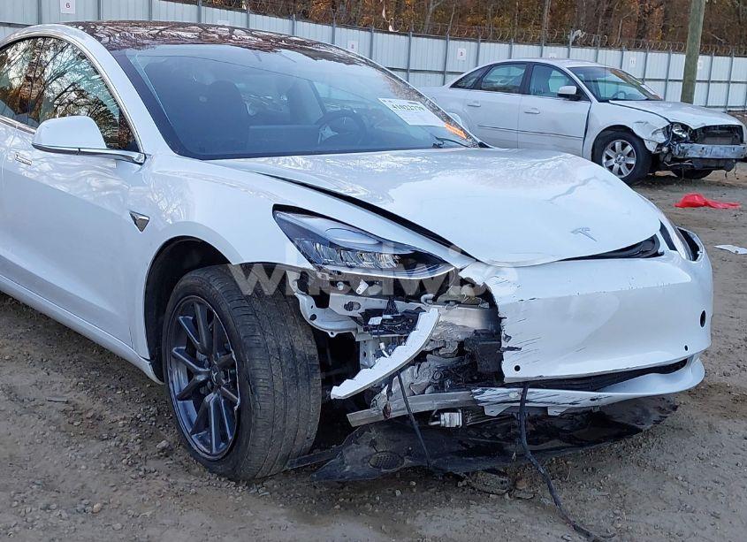 Photo 6 of 2020 Tesla Model 3 STANDARD RANGE PLUS REAR-WHEEL DRIVE/STANDARD RANGE REAR-WHEEL DRIVE (VIN 5YJ3E1EA5LF612772)