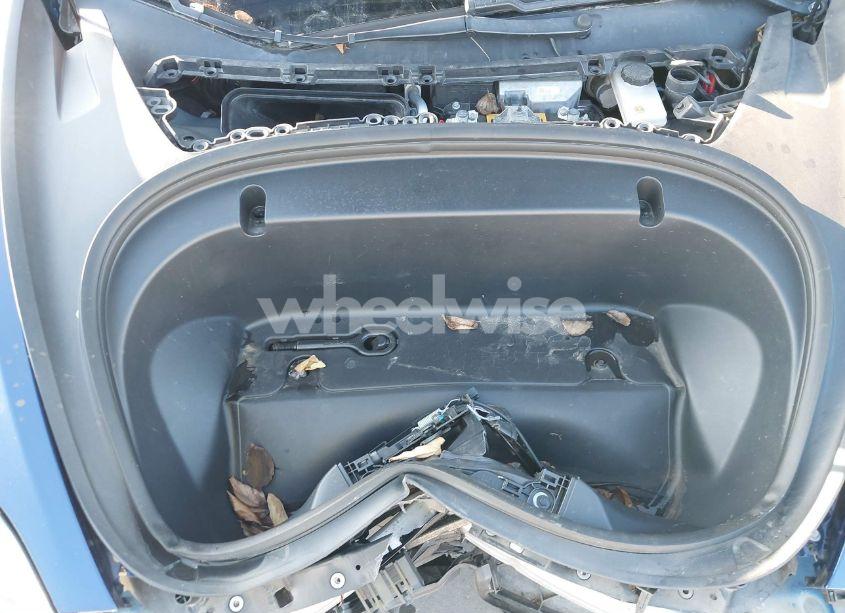 Photo 10 of 2020 Tesla Model 3 STANDARD RANGE PLUS REAR-WHEEL DRIVE/STANDARD RANGE REAR-WHEEL DRIVE (VIN 5YJ3E1EA5LF739800)