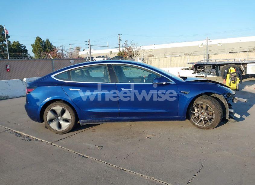 Photo 14 of 2020 Tesla Model 3 STANDARD RANGE PLUS REAR-WHEEL DRIVE/STANDARD RANGE REAR-WHEEL DRIVE (VIN 5YJ3E1EA5LF739800)