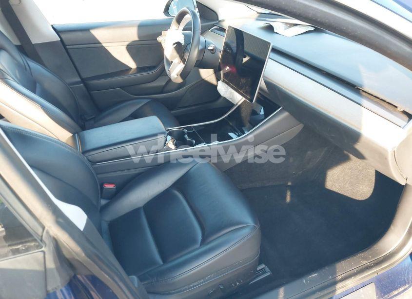 Photo 5 of 2020 Tesla Model 3 STANDARD RANGE PLUS REAR-WHEEL DRIVE/STANDARD RANGE REAR-WHEEL DRIVE (VIN 5YJ3E1EA5LF739800)